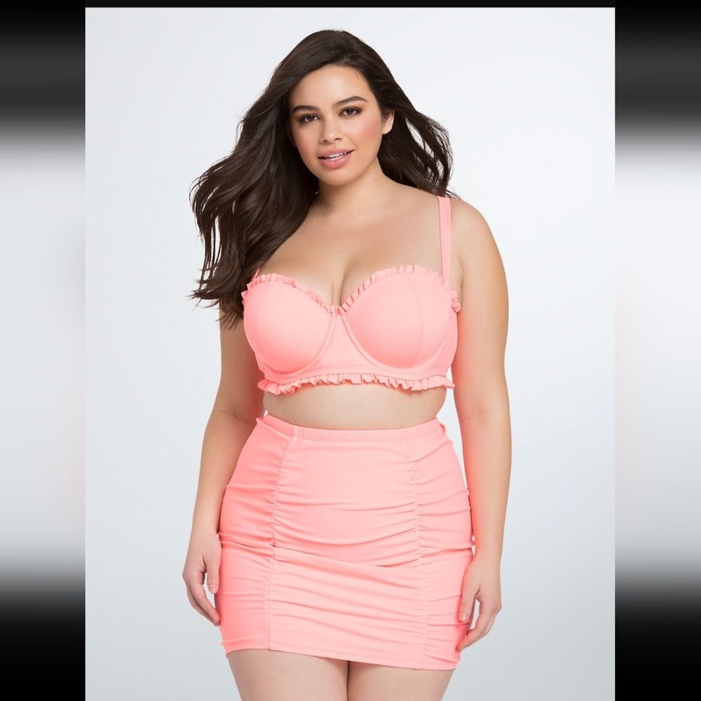 NWT Torrid Ruched High Waist Skirt Swim Bottom 1x 14/16